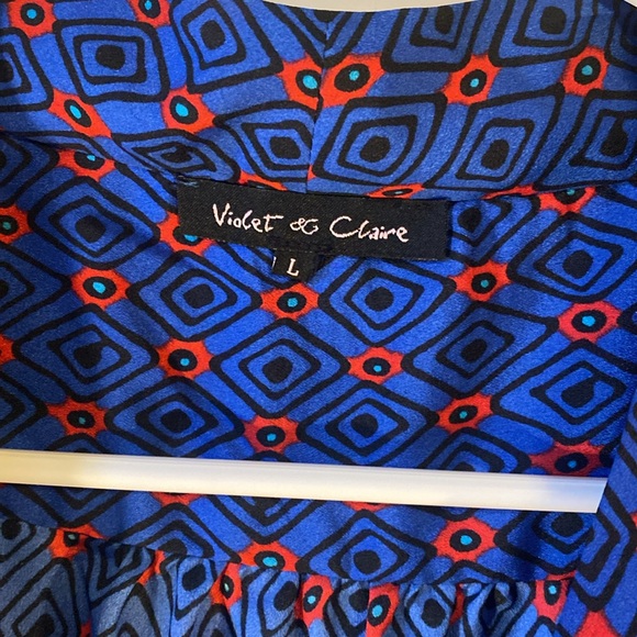 Beautiful blue and red crossover top - Picture 2 of 4